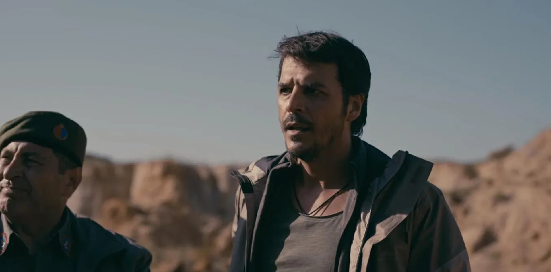 Mehmet Günsür in The Gift (2019)