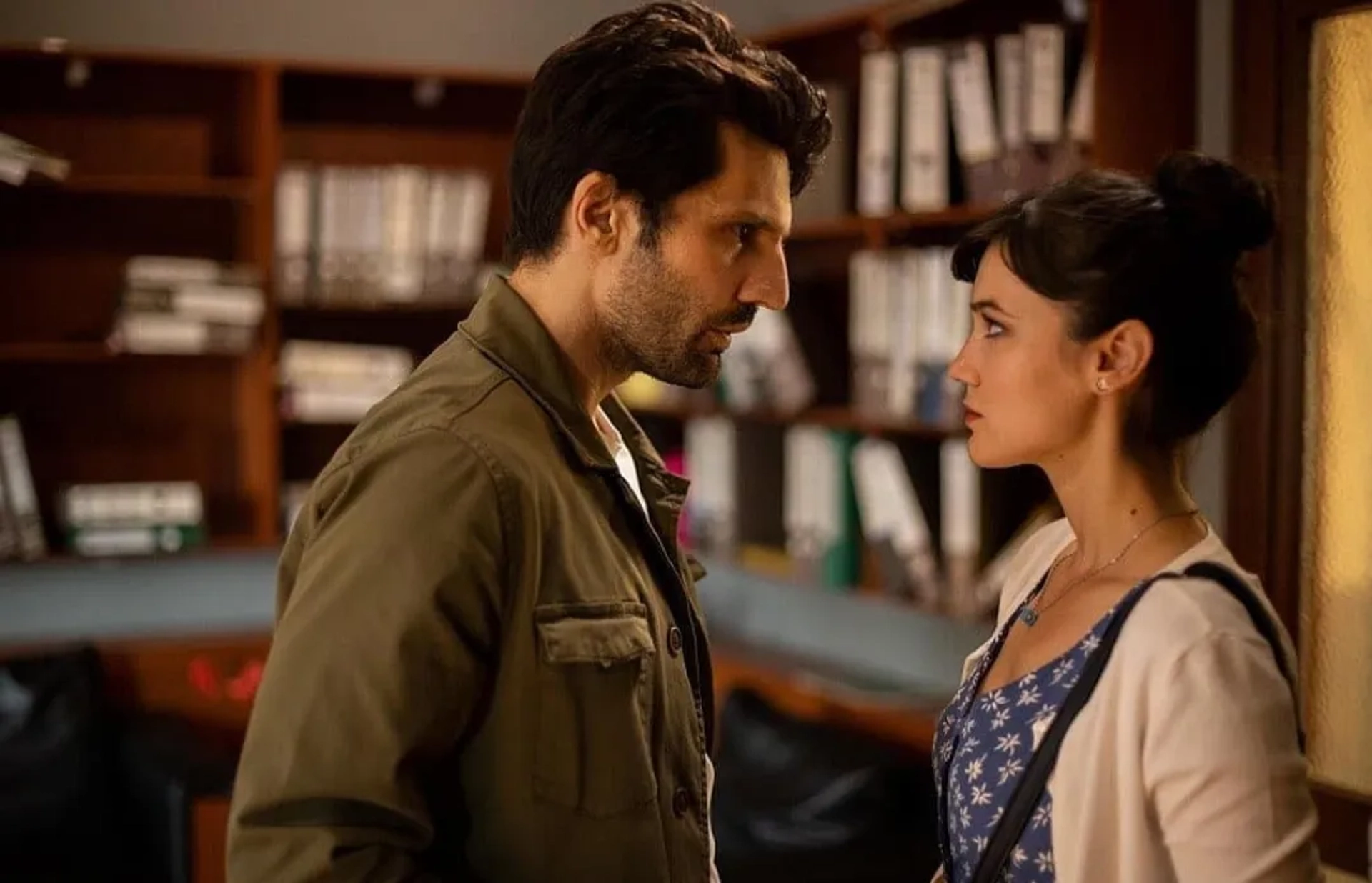 Kaan Urgancioglu and Pinar Deniz in Love 101 (2020)