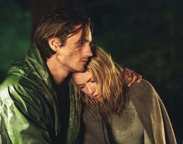 Martin Henderson and Naomi Watts in The Ring (2002)