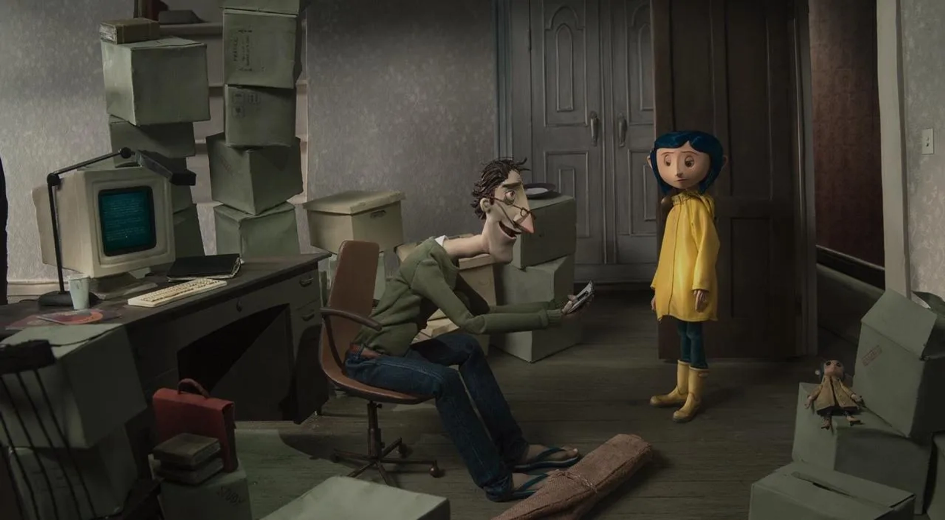 Dakota Fanning and John Hodgman in Coraline (2009)