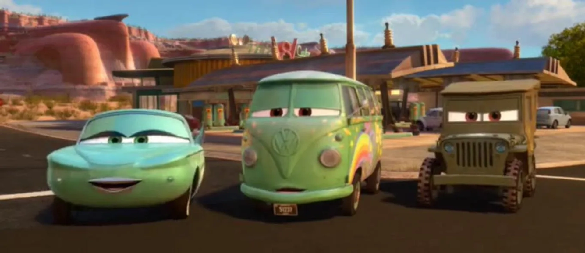 Paul Dooley, Jenifer Lewis, and Lloyd Sherr in Cars 2 (2011)