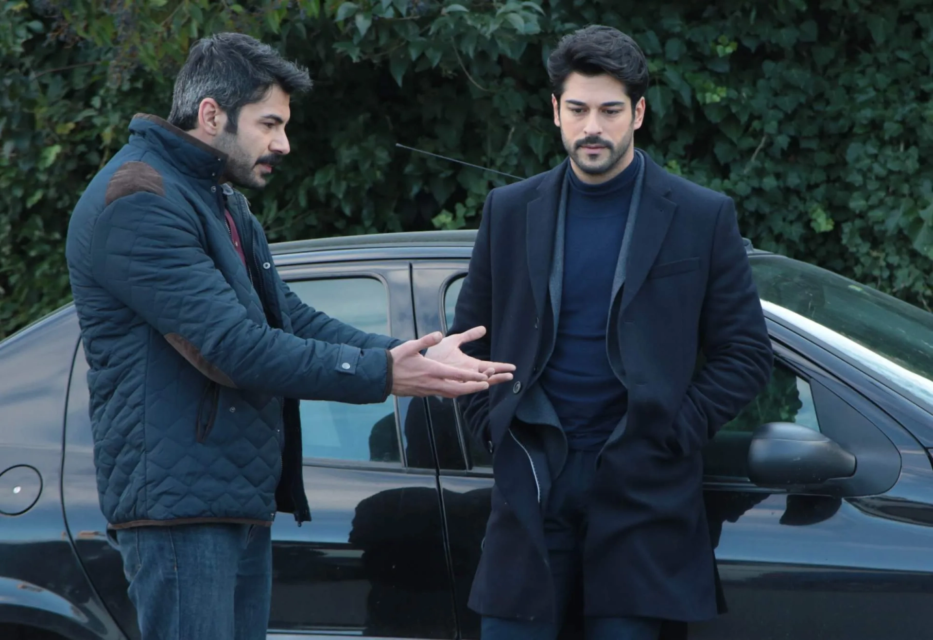 Burak Özçivit and Ruzgar Aksoy in Endless Love (2015)