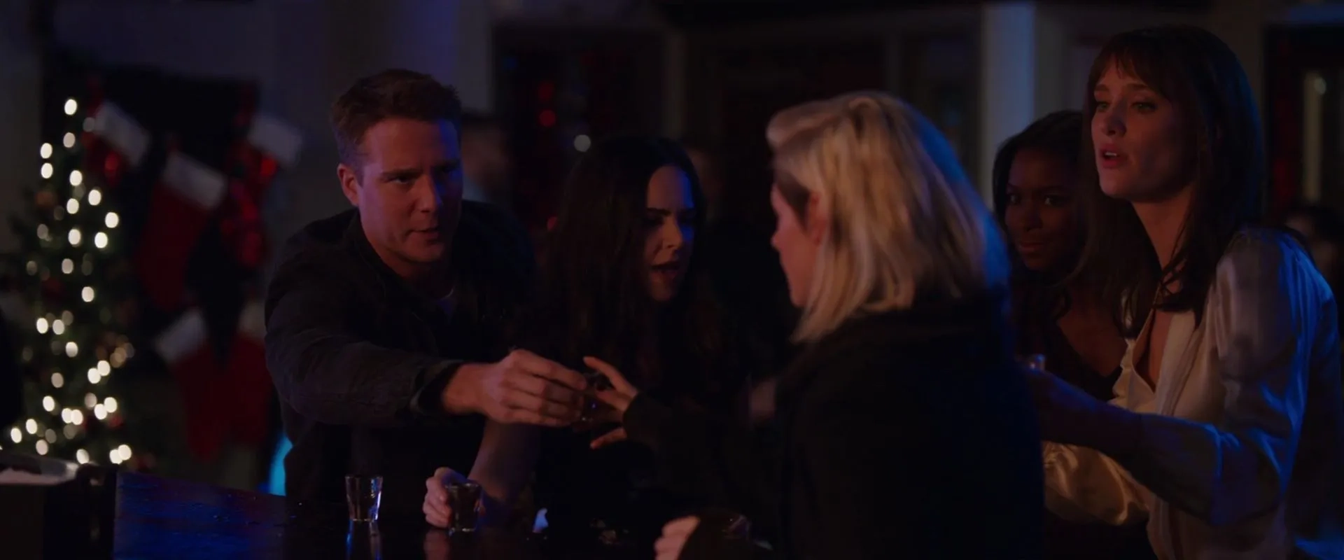 Kristen Stewart, Jake McDorman, Alison Brie, and Mackenzie Davis in Happiest Season (2020)