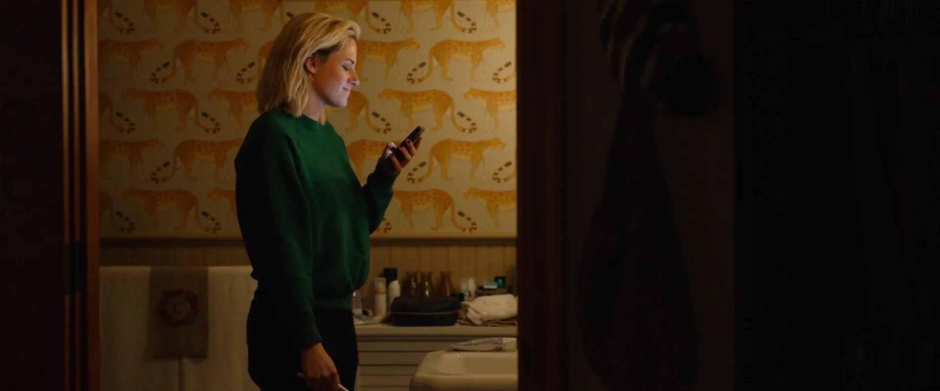 Kristen Stewart in Happiest Season (2020)