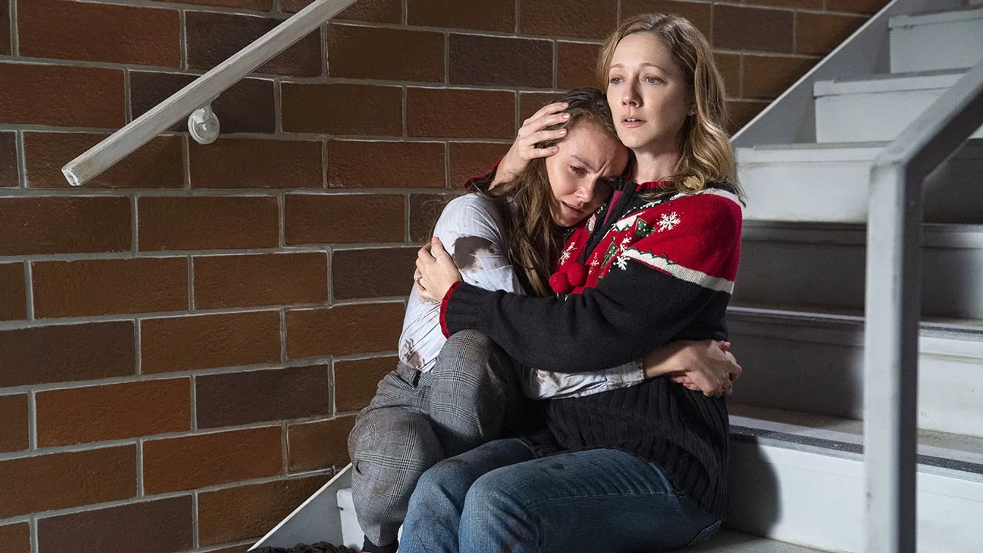 Judy Greer and Andi Matichak in Halloween Kills (2021)