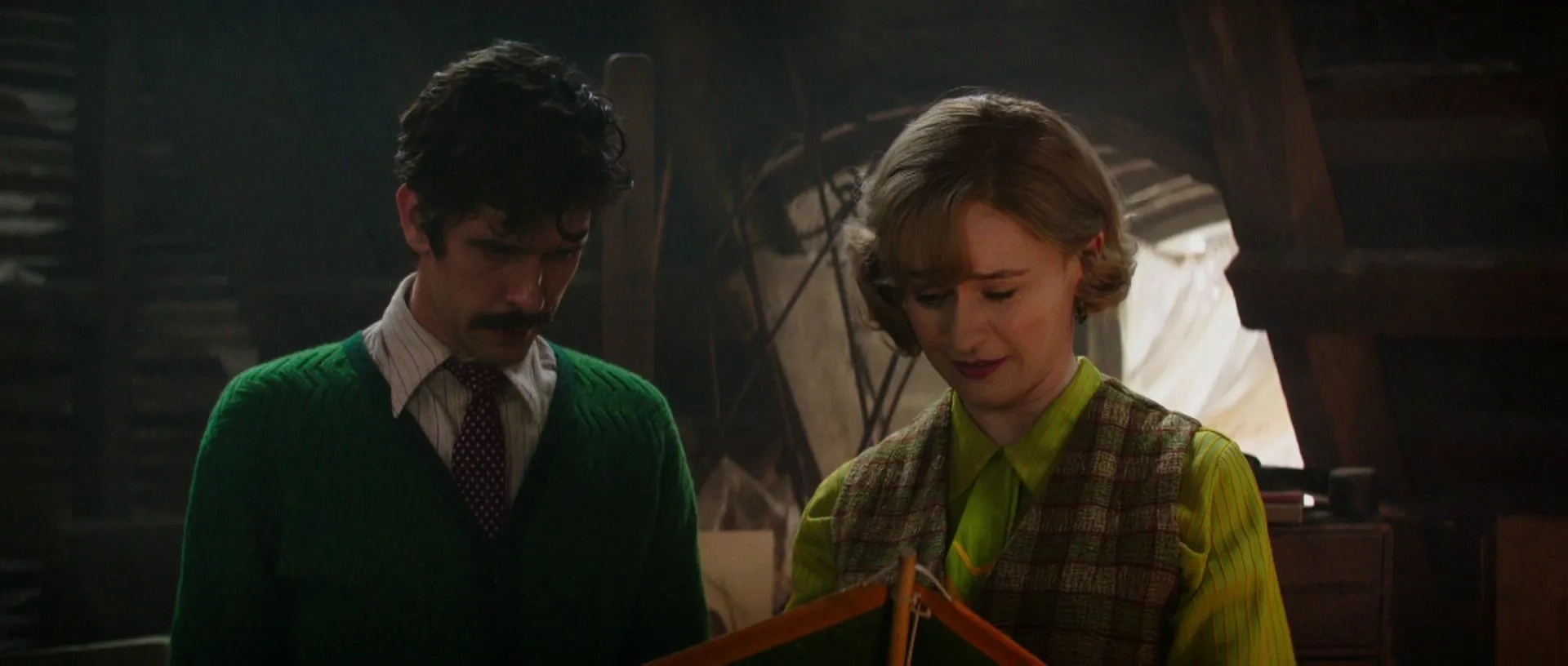 Emily Mortimer and Ben Whishaw in Mary Poppins Returns (2018)