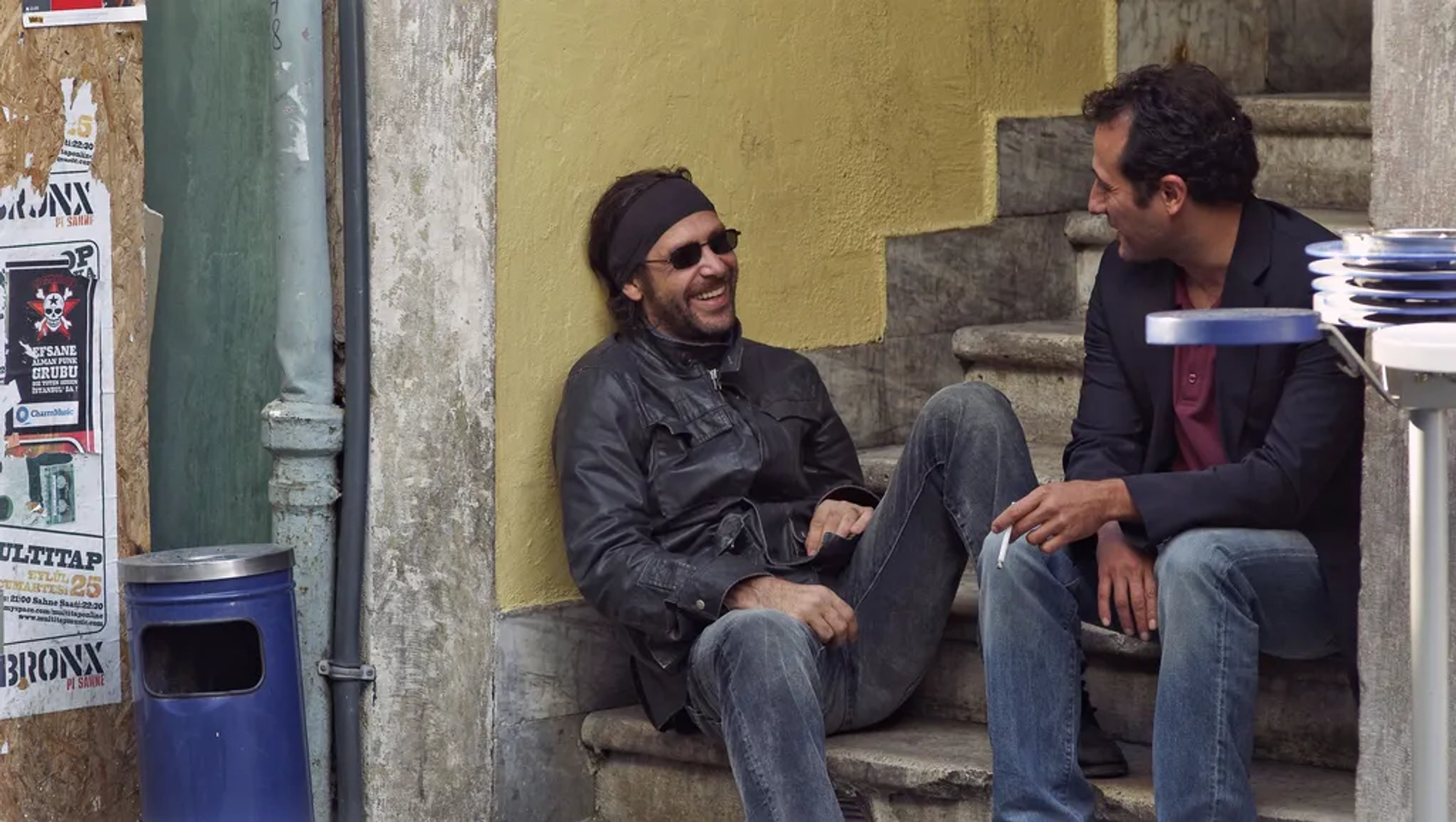 Nejat Isler and Yigit Özsener in Losers' Club (2011)