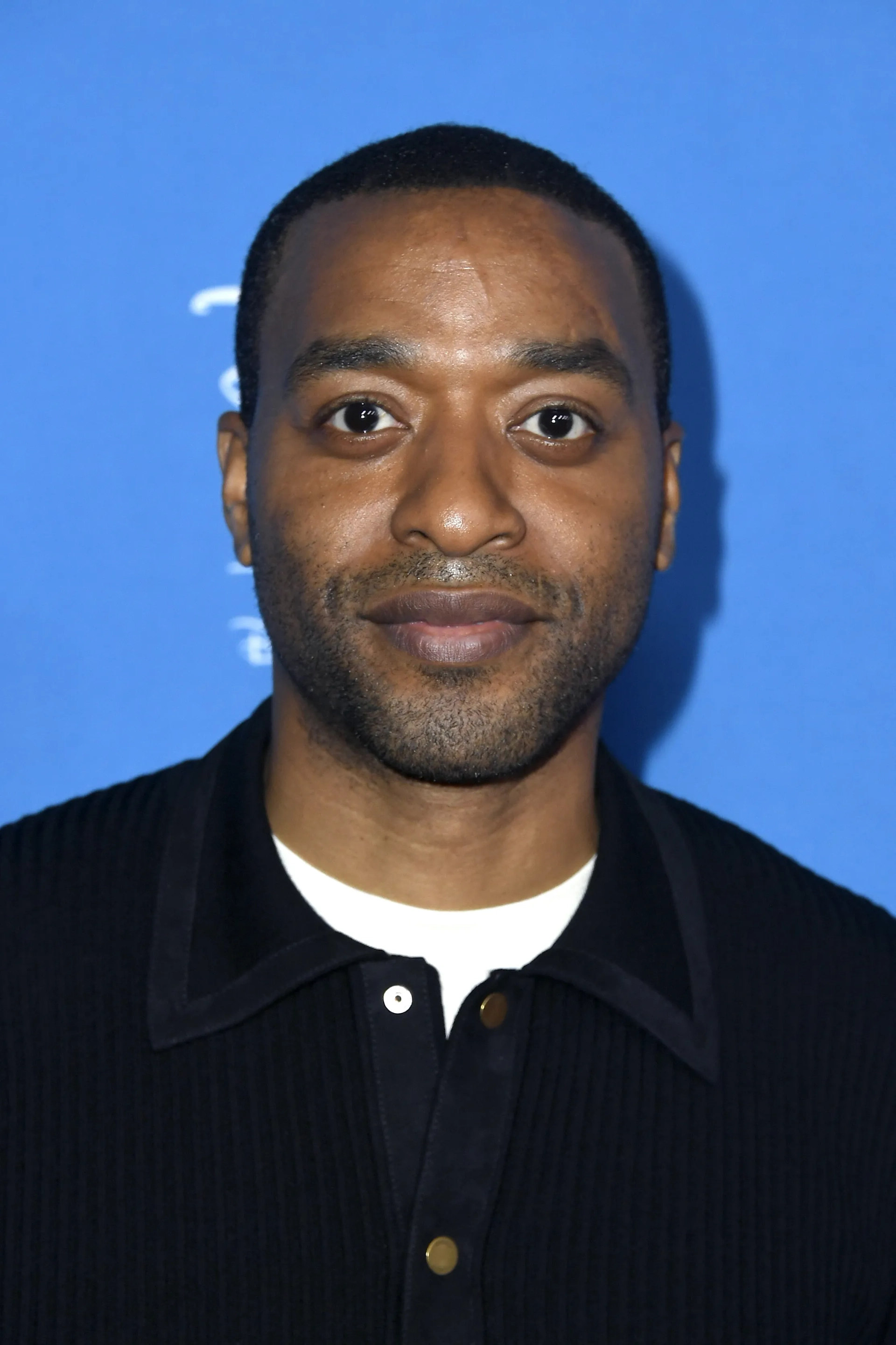 Chiwetel Ejiofor at an event for Maleficent: Mistress of Evil (2019)