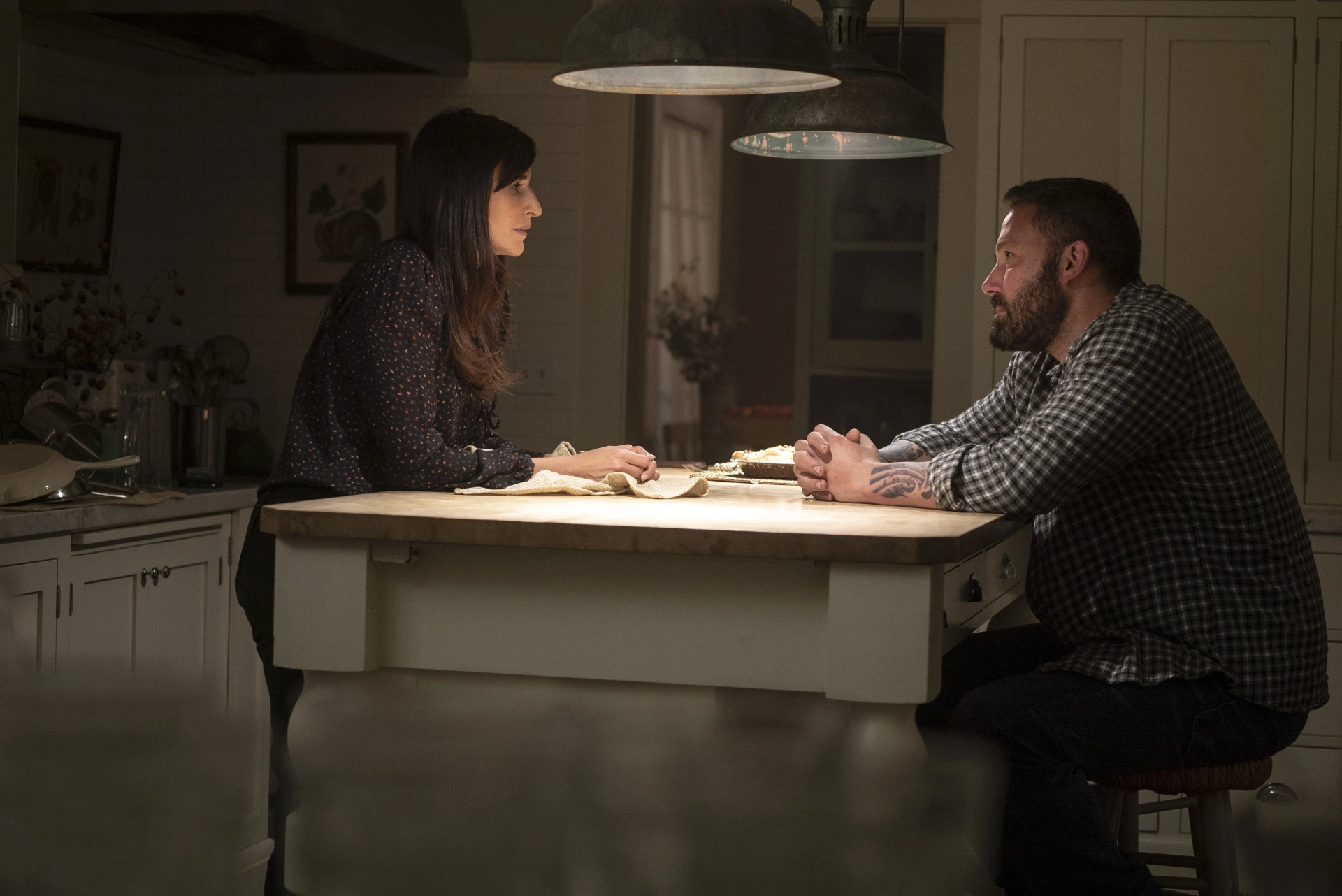 Ben Affleck and Michaela Watkins in The Way Back (2020)