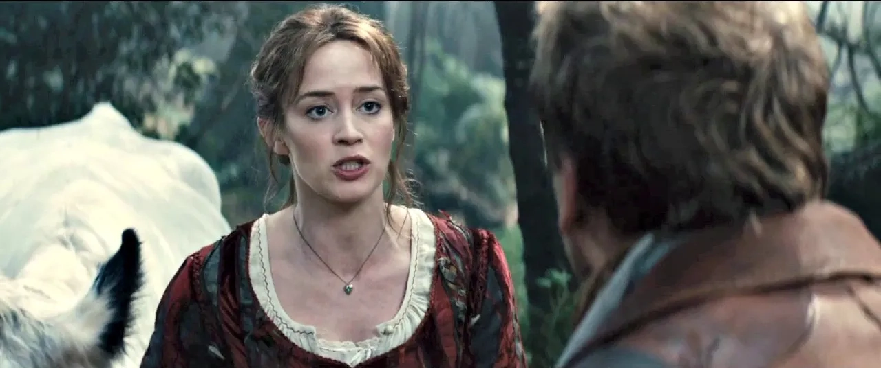 James Corden and Emily Blunt in Into the Woods (2014)