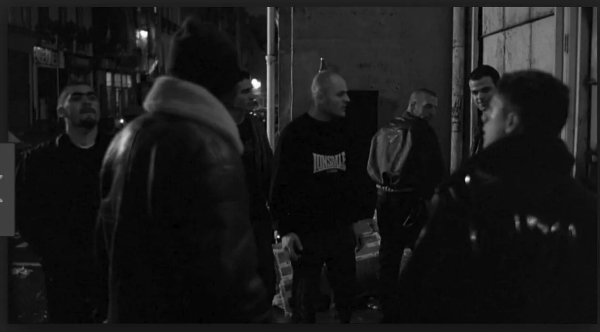 Vincent Cassel, Mathieu Kassovitz, Hubert Koundé, Anthony Souter, and Saïd Taghmaoui in La haine (1995)