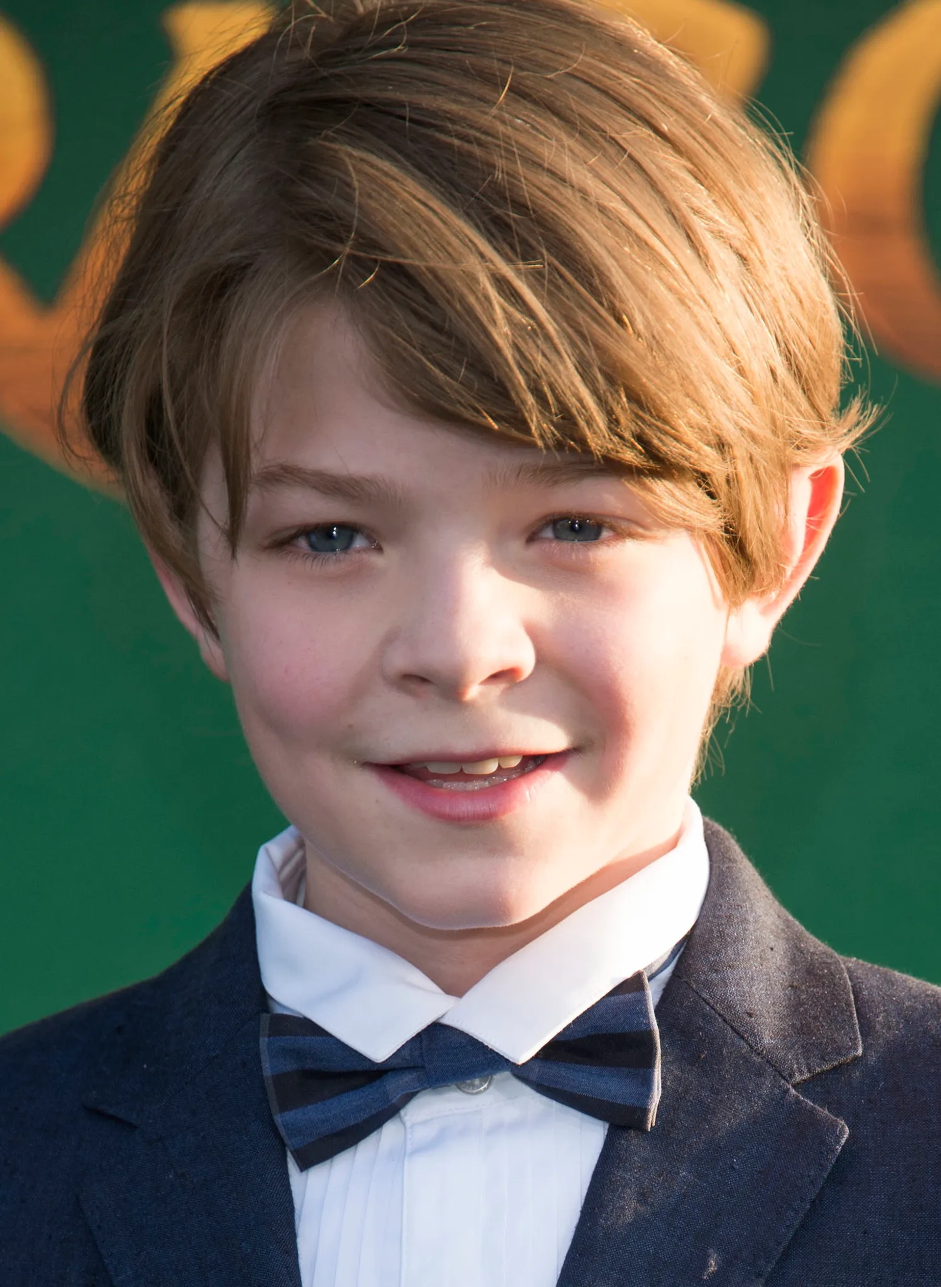 Oakes Fegley at an event for Pete's Dragon (2016)