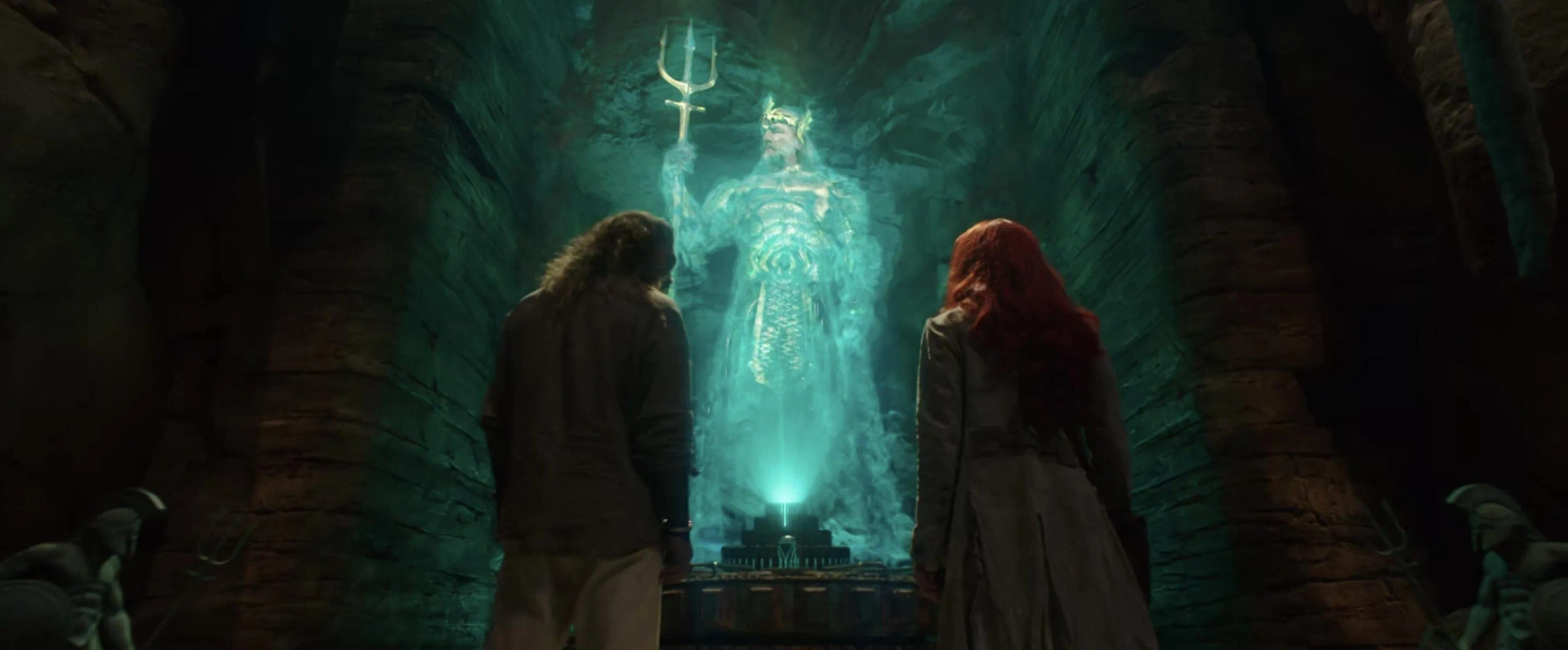 Graham McTavish, Jason Momoa, and Amber Heard in Aquaman (2018)