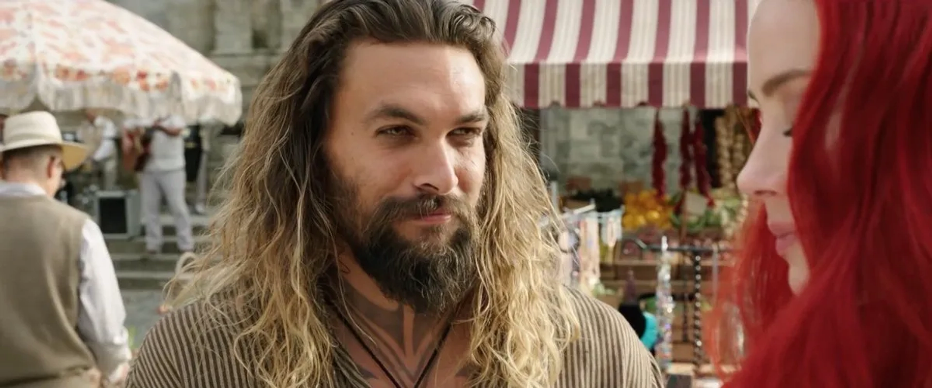 Jason Momoa and Amber Heard in Aquaman (2018)