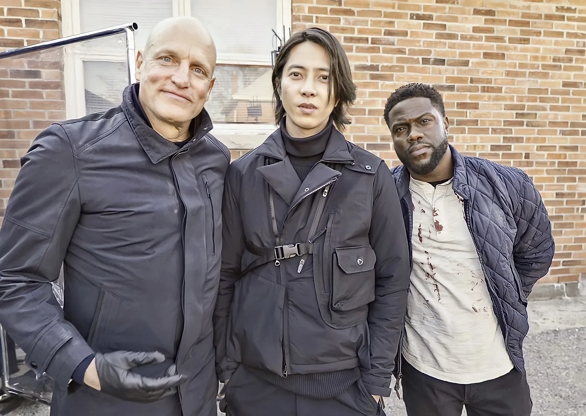 Woody Harrelson, Kevin Hart, and Tomohisa Yamashita in The Man from Toronto (2022)