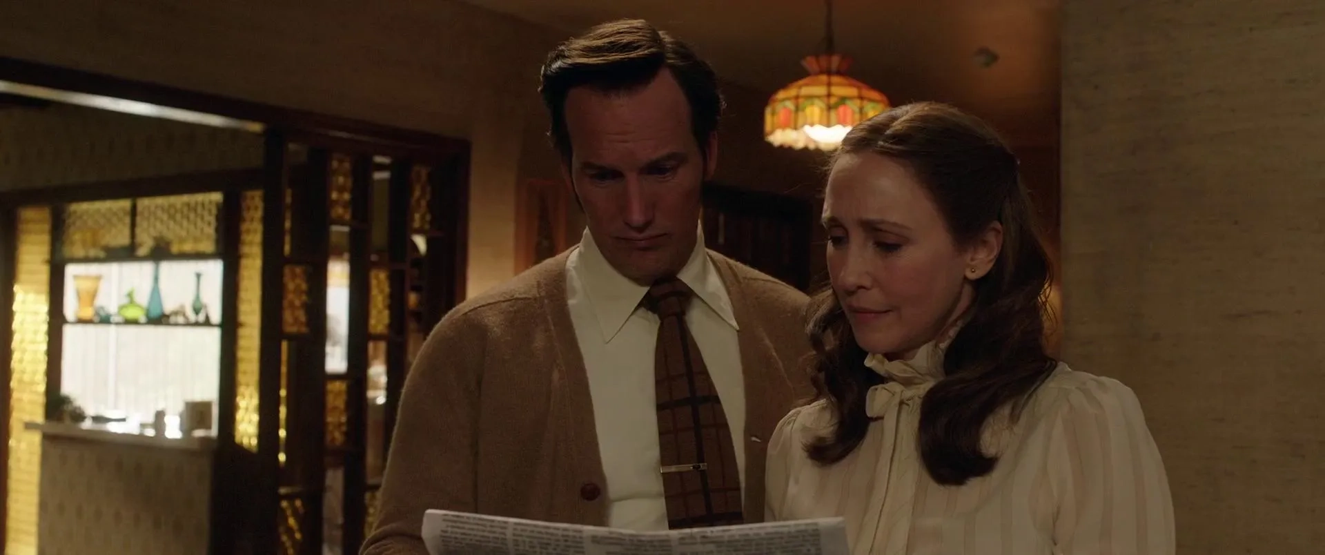 Vera Farmiga and Patrick Wilson in Annabelle Comes Home (2019)