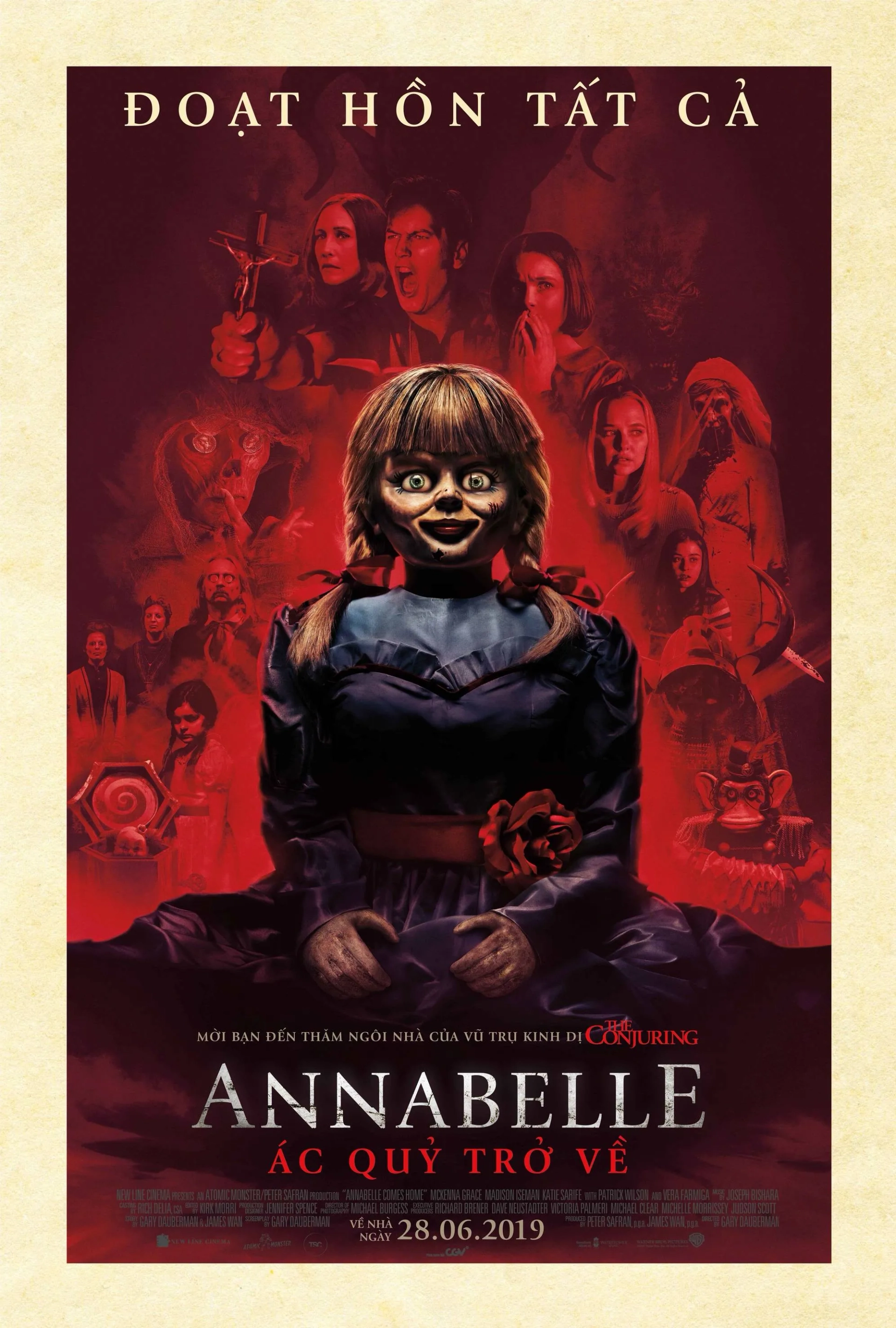 Vera Farmiga, Natalia Safran, Patrick Wilson, Katie Sarife, Mckenna Grace, Samara Lee, and Madison Iseman in Annabelle Comes Home (2019)