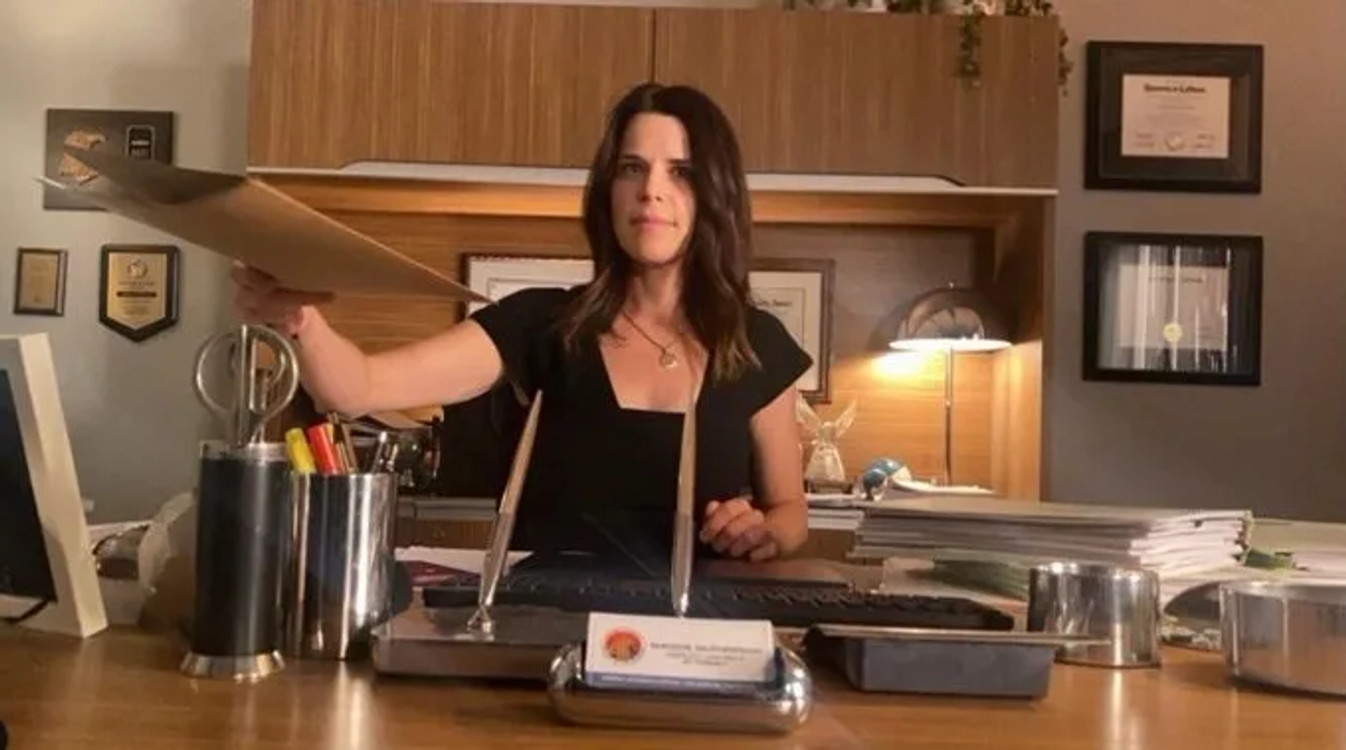 Neve Campbell in The Lincoln Lawyer (2022)