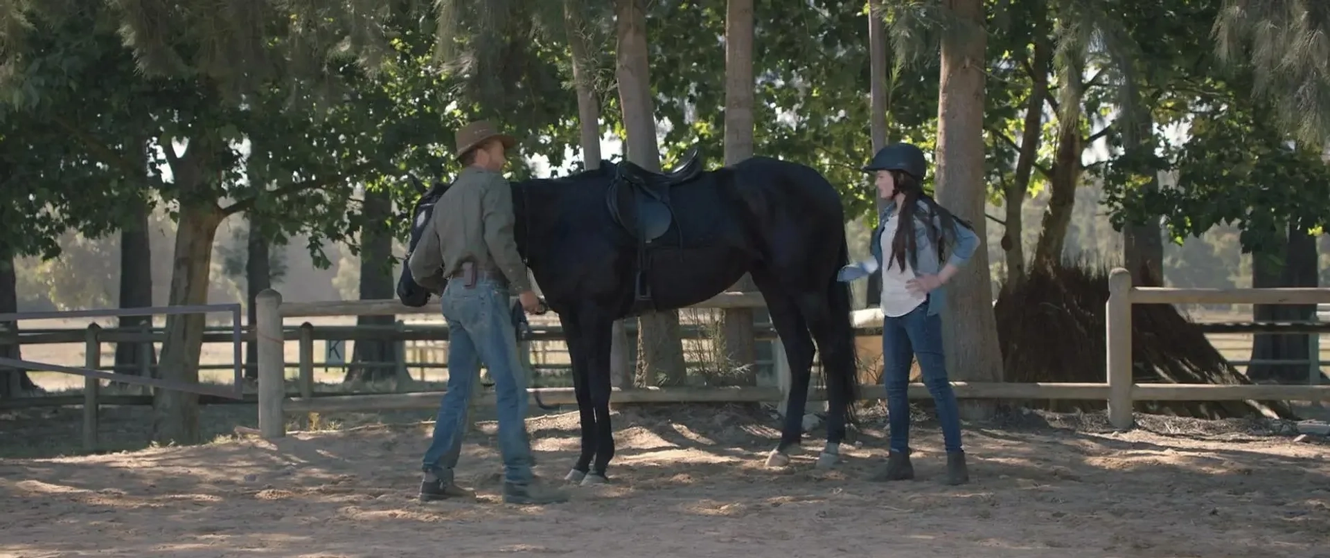 Iain Glen and Mackenzie Foy in Black Beauty (2020)