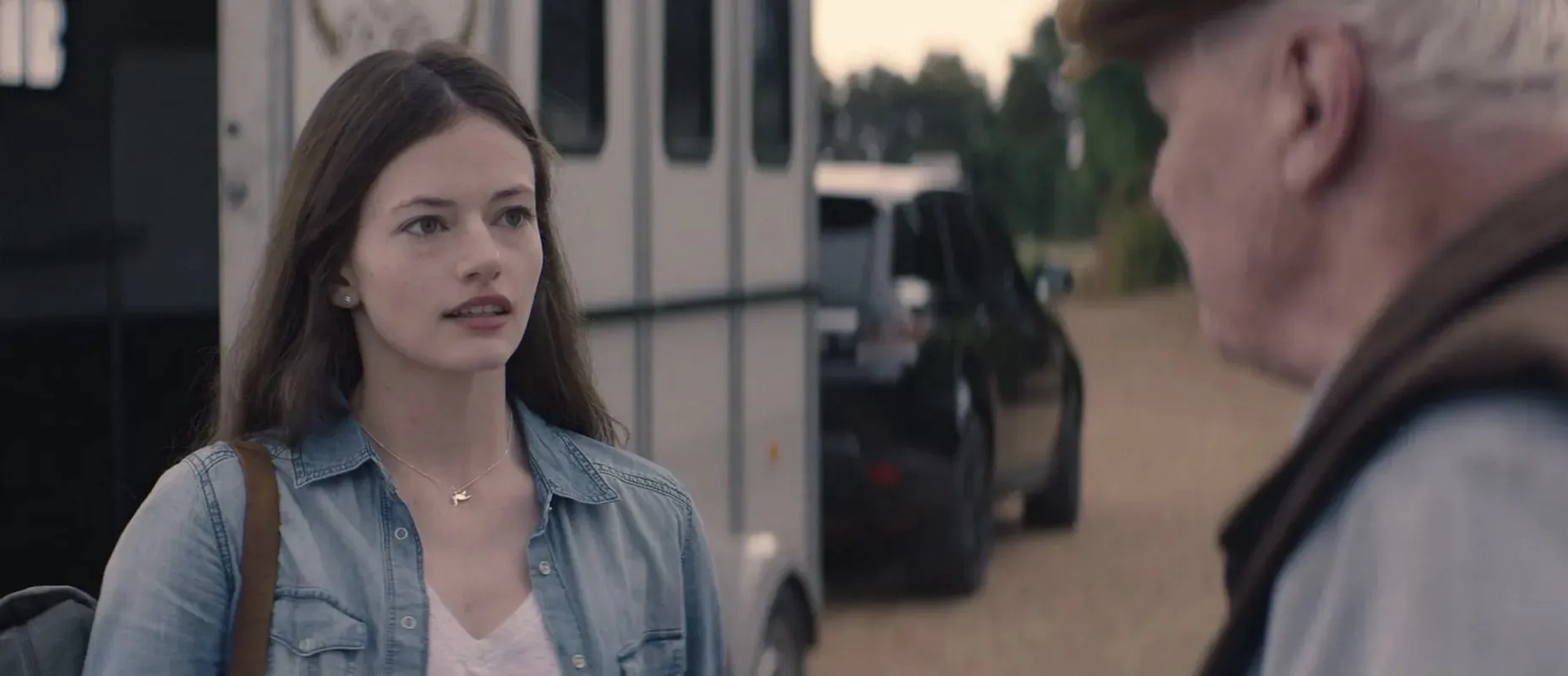 Mackenzie Foy in Black Beauty (2020)