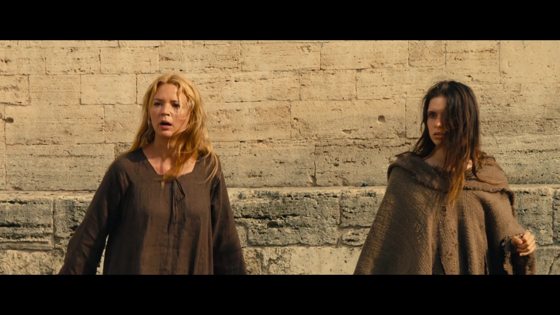 Virginie Efira and Daphné Patakia in Benedetta (2021)