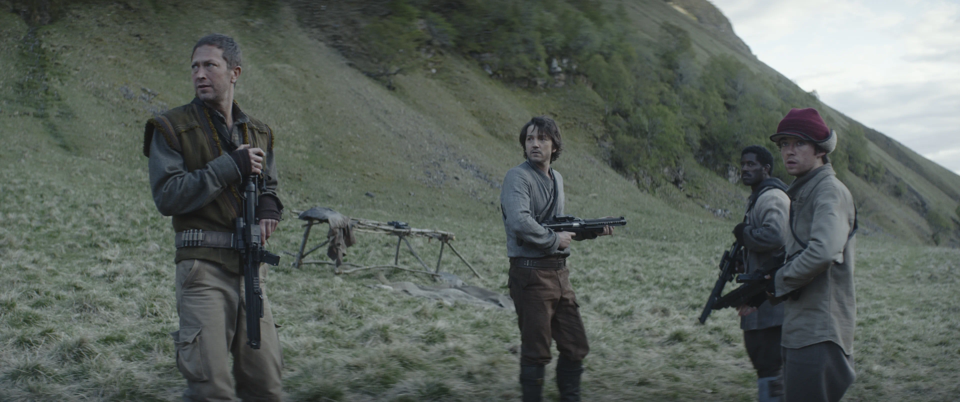 Diego Luna, Ebon Moss-Bachrach, Alex Lawther, Varada Sethu, and Gershwyn Eustache Jnr in Andor (2022)