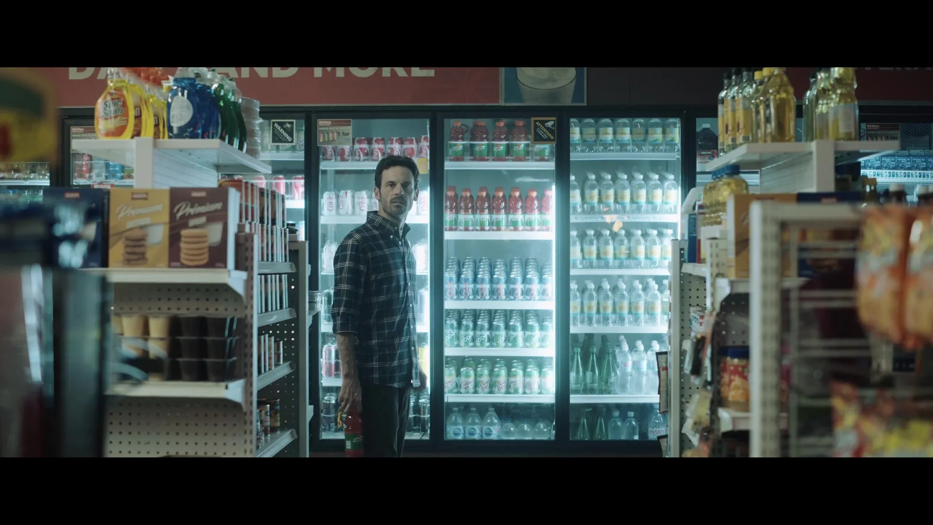 Scoot McNairy in Luckiest Girl Alive (2022)