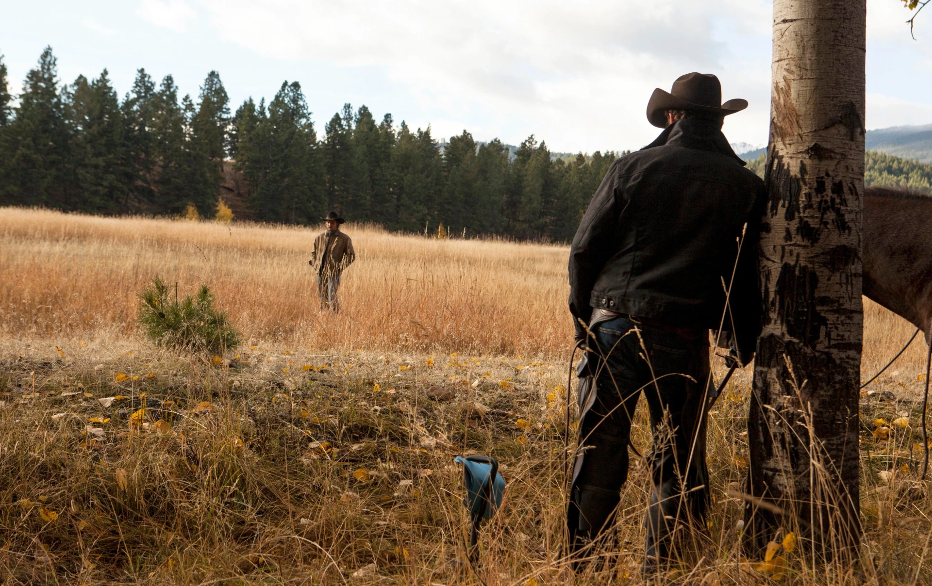 Cole Hauser and Luke Grimes in Yellowstone (2018)