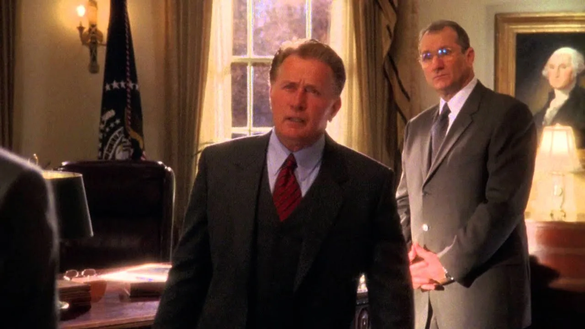 Martin Sheen and Ed O'Neill in The West Wing (1999)