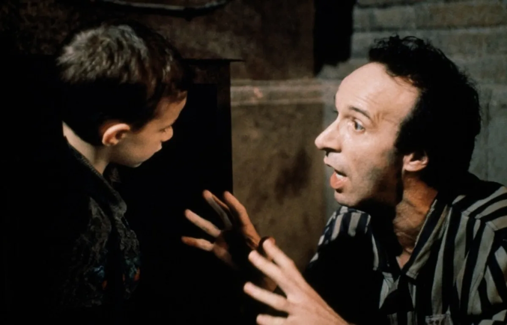 Roberto Benigni and Giorgio Cantarini in Life Is Beautiful (1997)