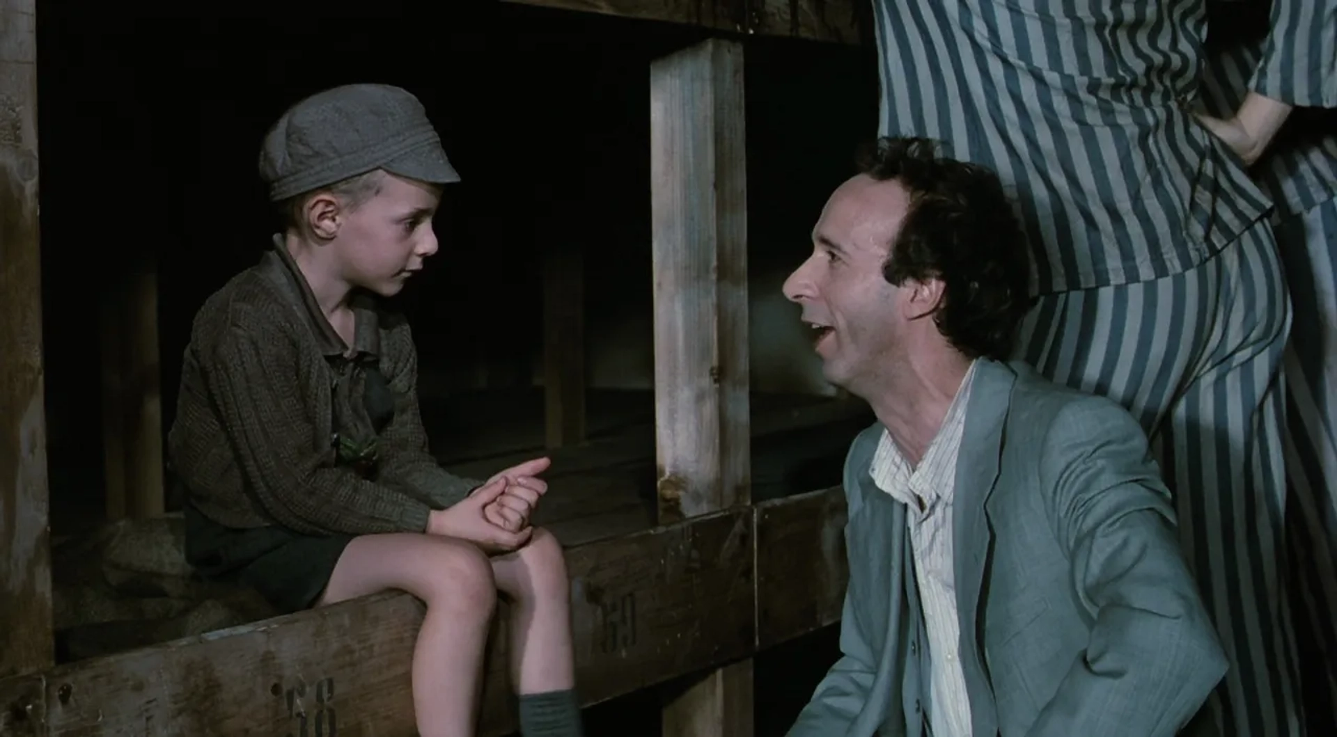 Roberto Benigni and Giorgio Cantarini in Life Is Beautiful (1997)