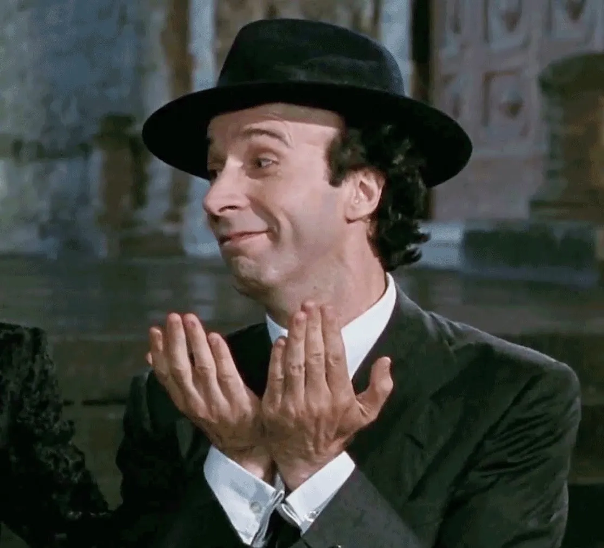 Roberto Benigni in Life Is Beautiful (1997)