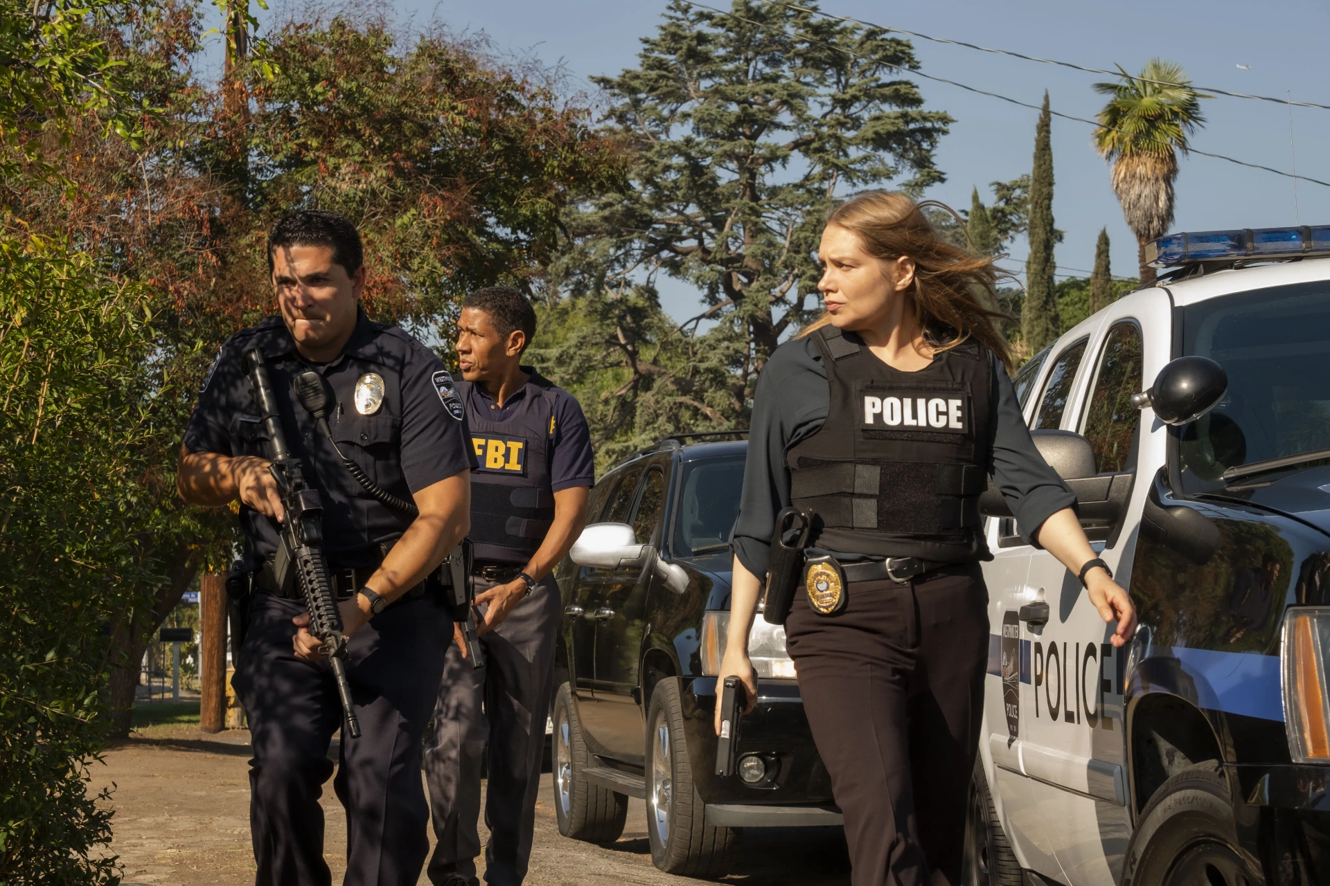 Scott Lawrence and Merritt Wever in Unbelievable (2019)