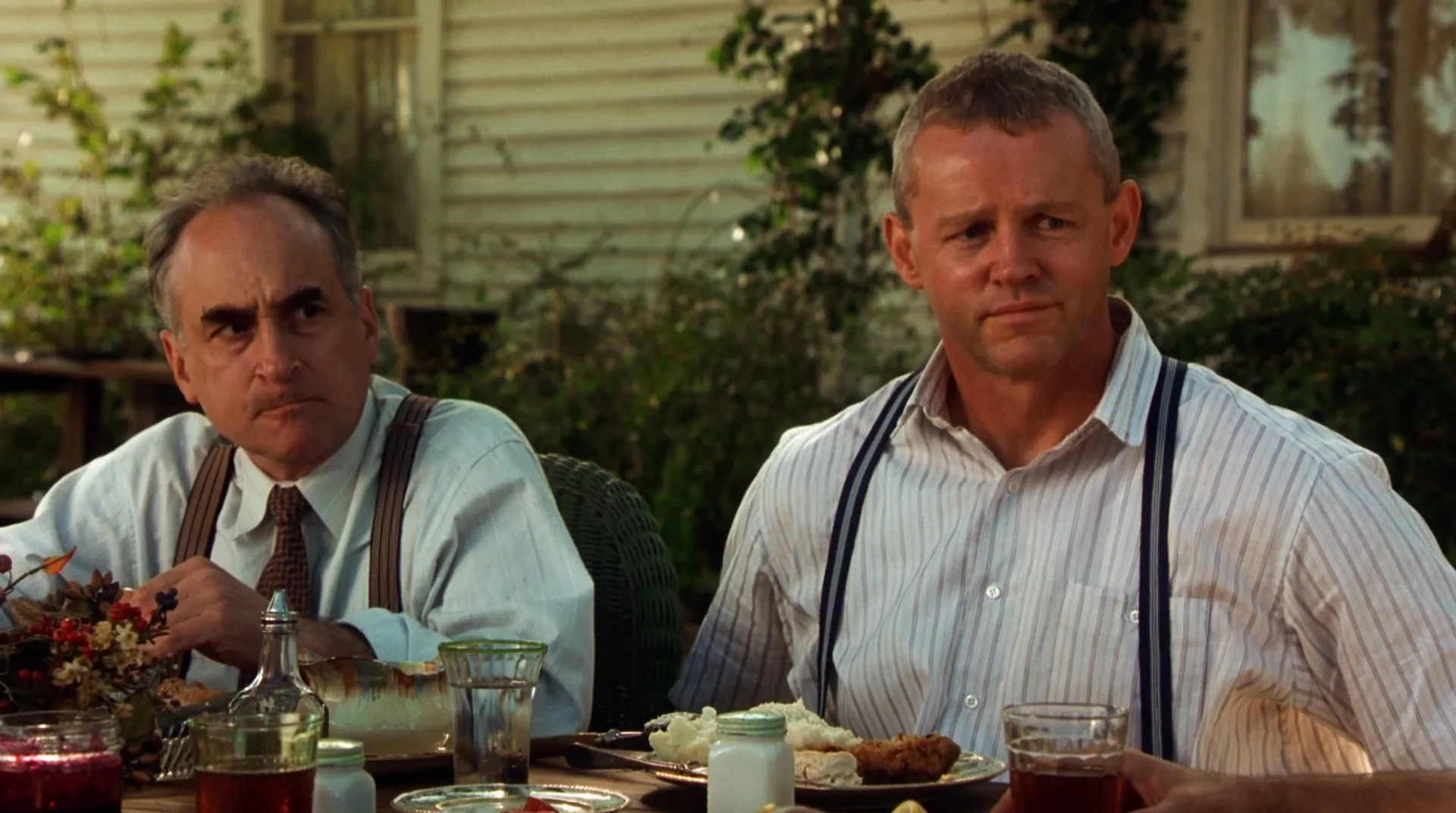 David Morse and Jeffrey DeMunn in The Green Mile (1999)