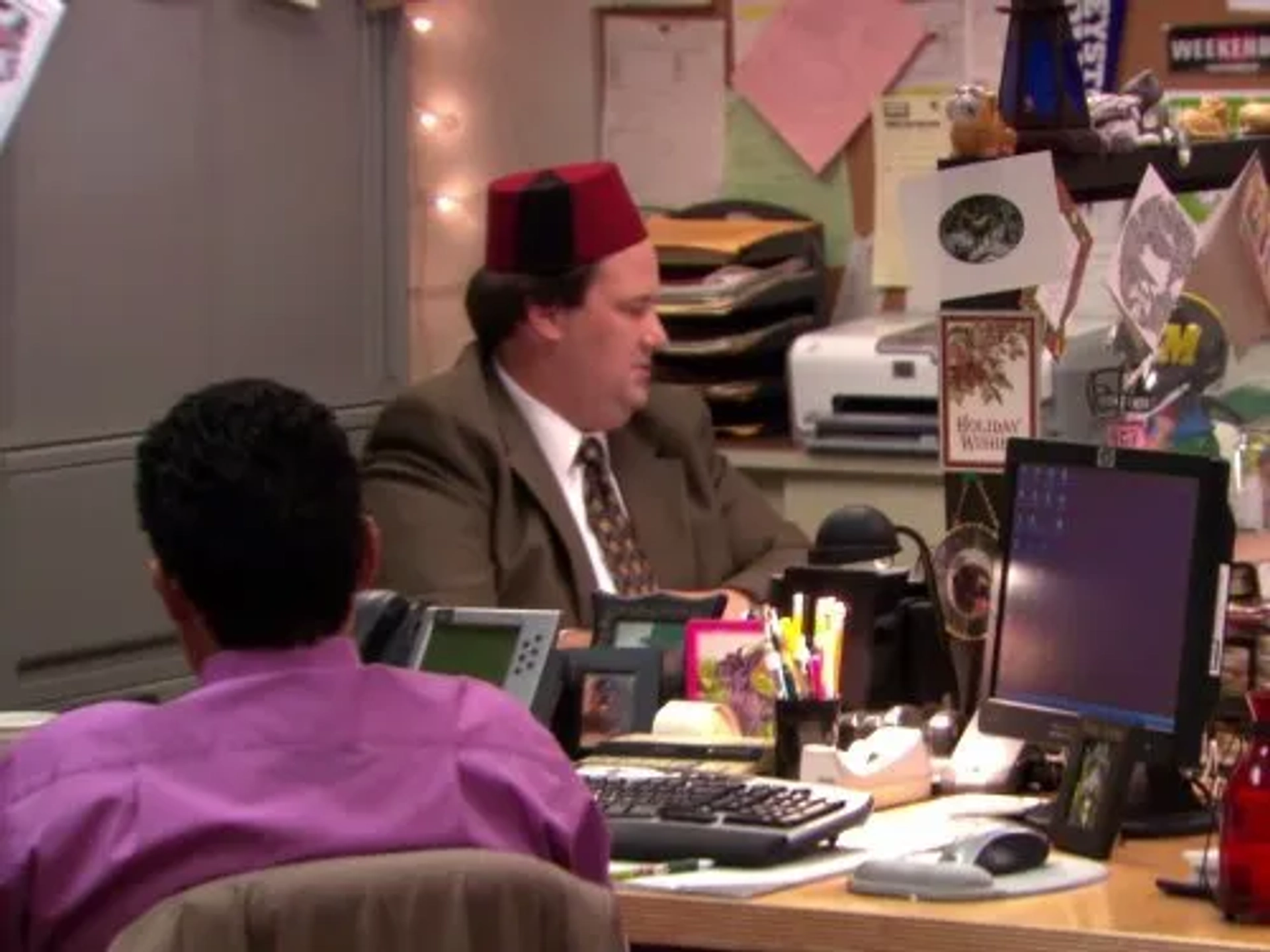 Oscar Nuñez and Brian Baumgartner in The Office (2005)