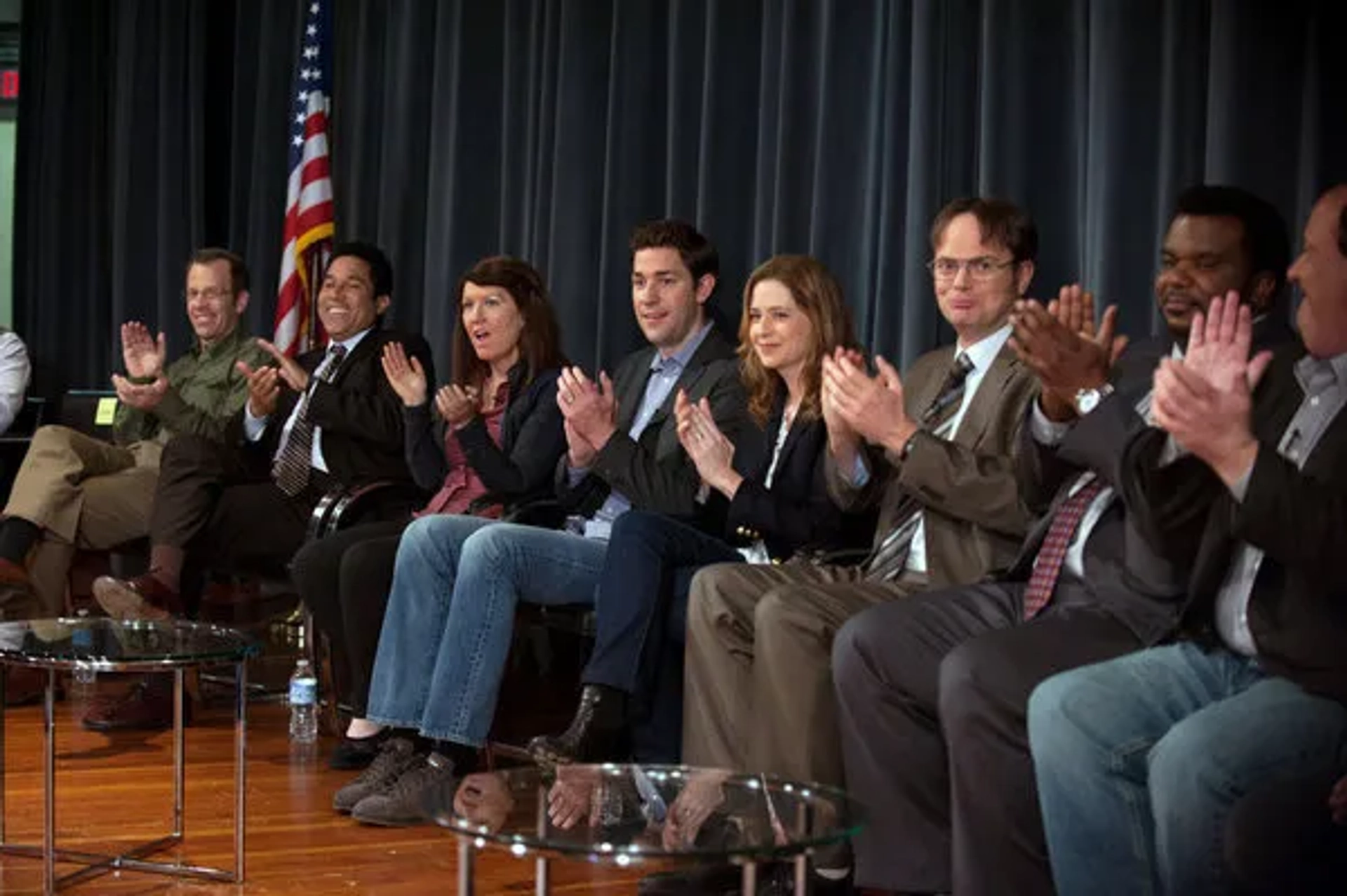 Jenna Fischer, Kate Flannery, Paul Lieberstein, Craig Robinson, Rainn Wilson, John Krasinski, Oscar Nuñez, and Brian Baumgartner in The Office (2005)