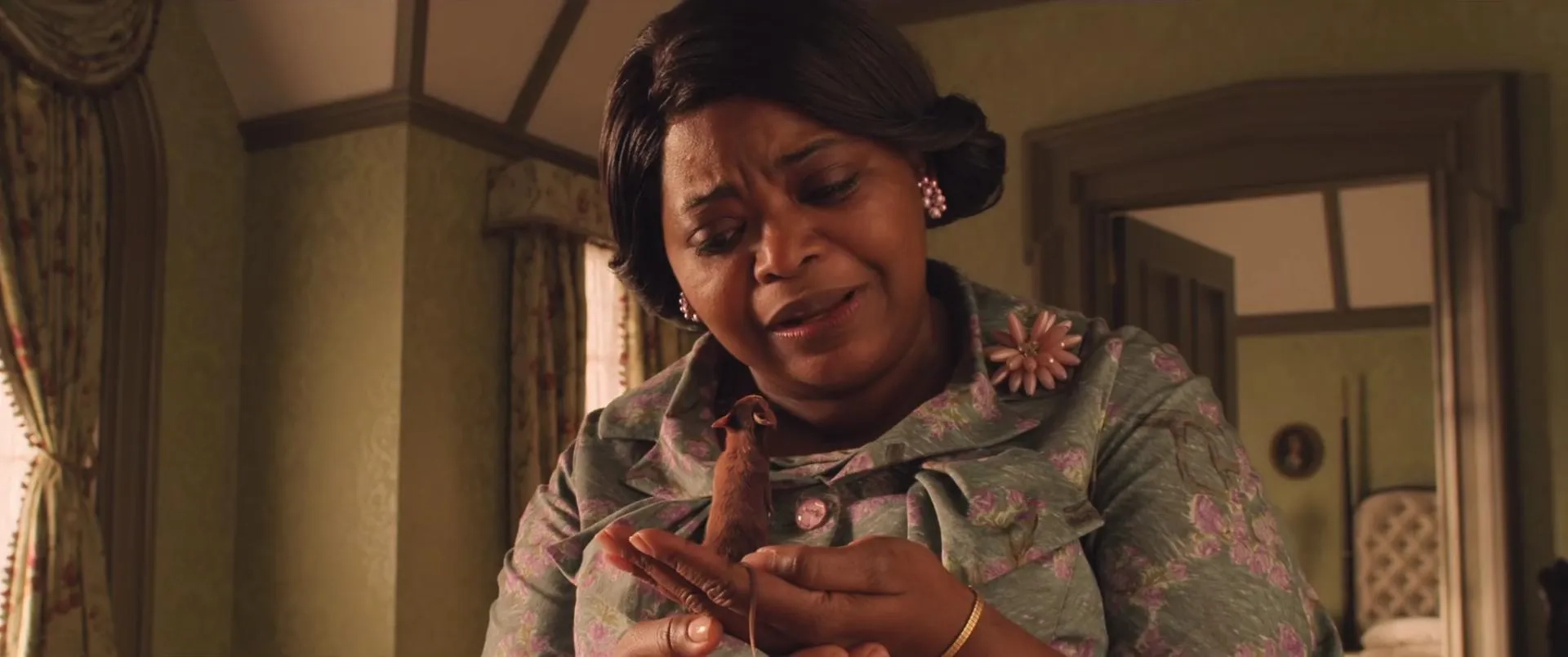 Octavia Spencer and Jahzir Bruno in The Witches (2020)