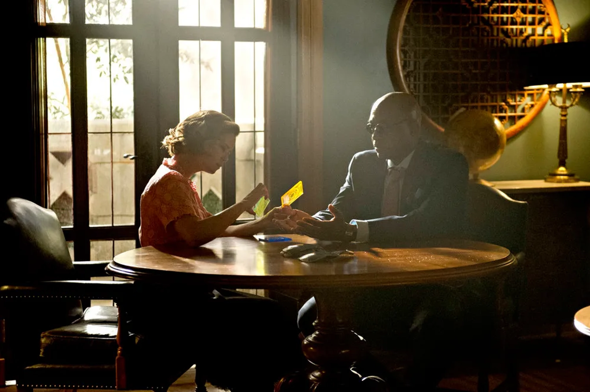 Keegan Connor Tracy and Rick Worthy in The Magicians (2015)