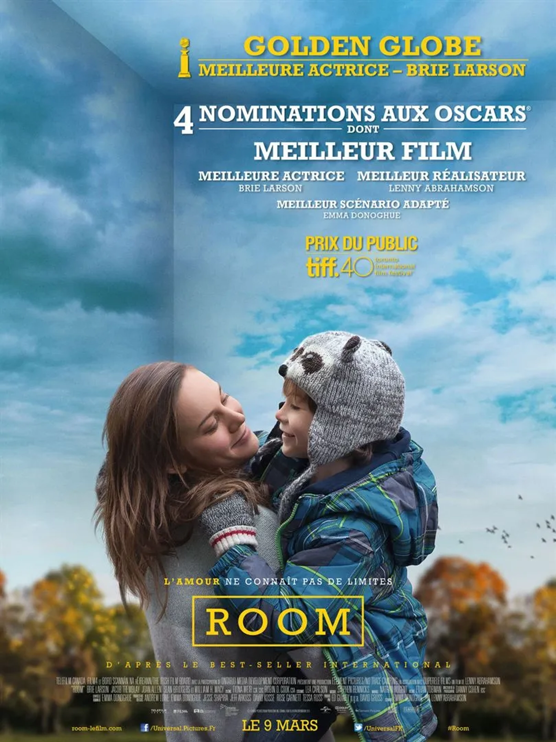 Brie Larson and Jacob Tremblay in Room (2015)