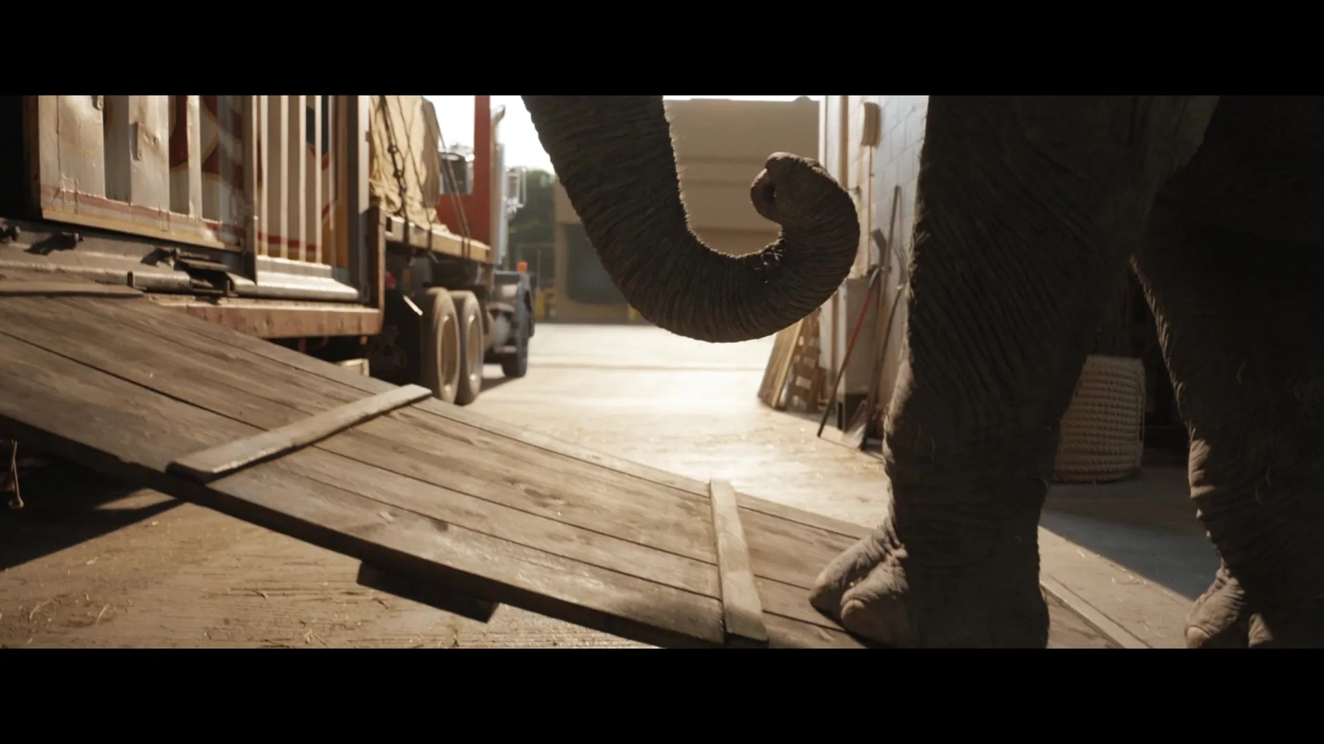 Angelina Jolie in The One and Only Ivan (2020)