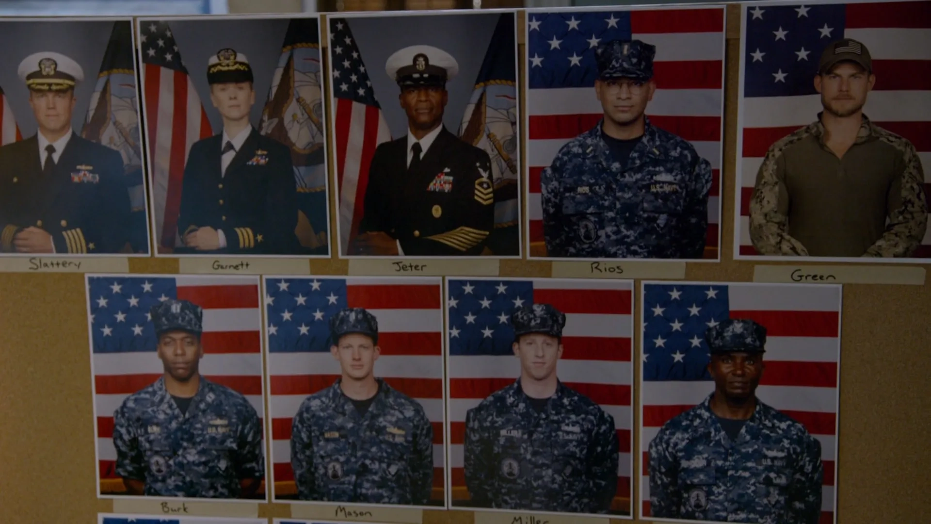 Adam Baldwin, Maximiliano Hernández, Fay Masterson, Charles Parnell, Chris Sheffield, Jocko Sims, Travis Van Winkle, and Kevin Michael Martin in The Last Ship (2014)