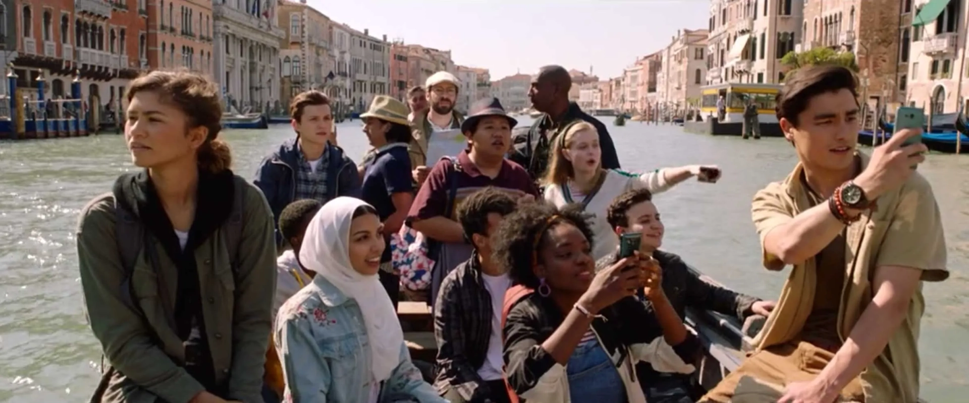 Martin Starr, Zach Barack, Zoha Rahman, J.B. Smoove, Tony Revolori, Remy Hii, Angourie Rice, Zendaya, Tom Holland, Yasmin Mwanza, Jacob Batalon, and Joshua Sinclair-Evans in Spider-Man: Far from Home (2019)