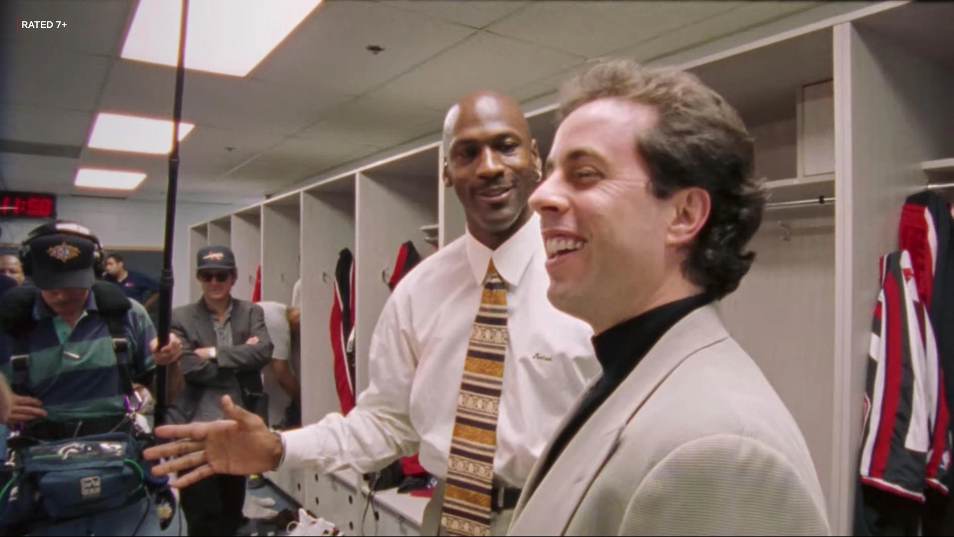 Jerry Seinfeld and Michael Jordan in The Last Dance (2020)