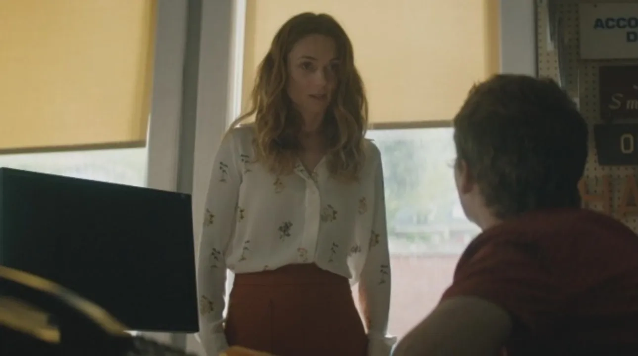 Kerry Condon and Caleb Landry Jones in Three Billboards Outside Ebbing, Missouri (2017)