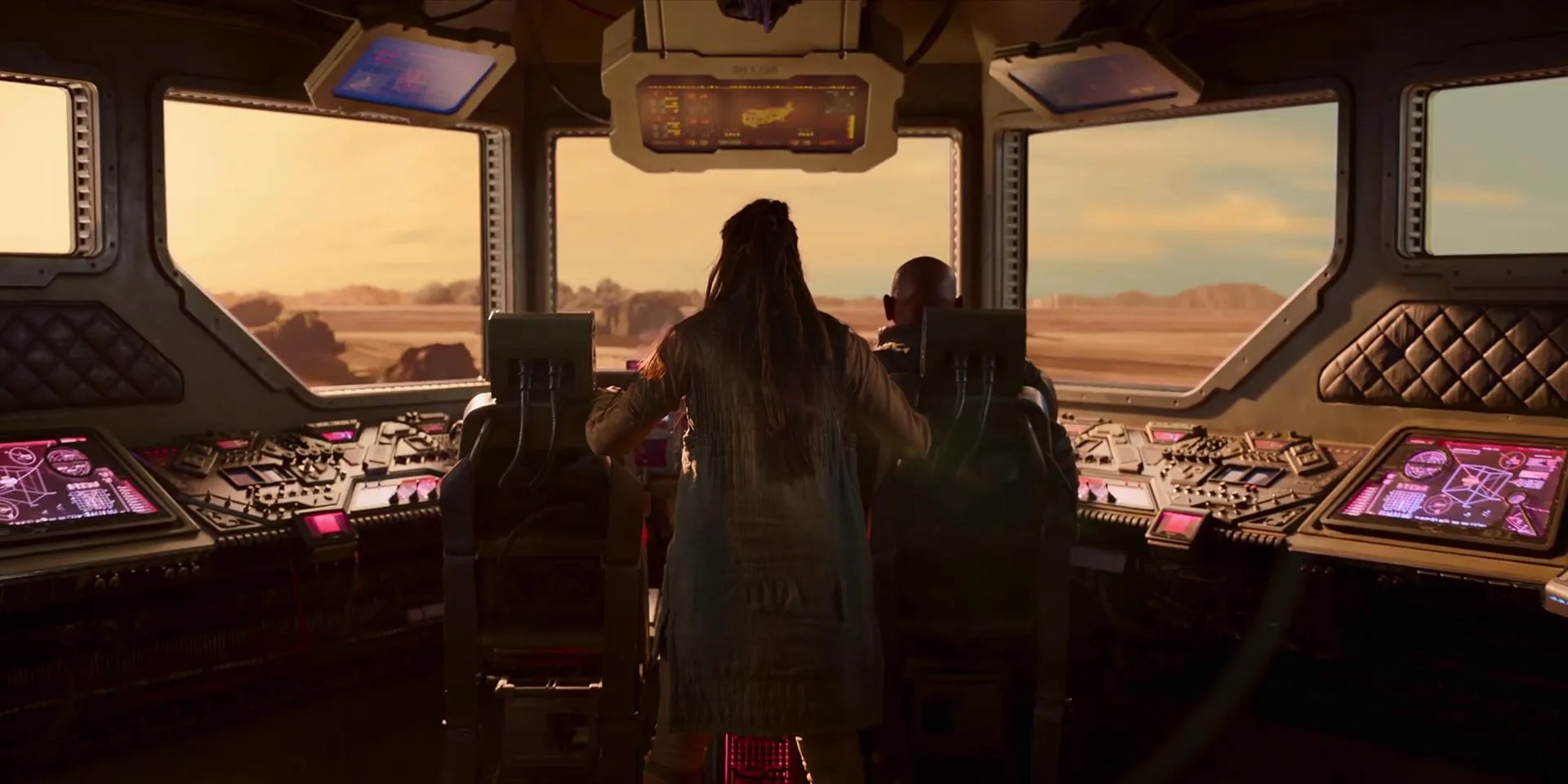 Bokeem Woodbine and Yerin Ha in Halo (2022)