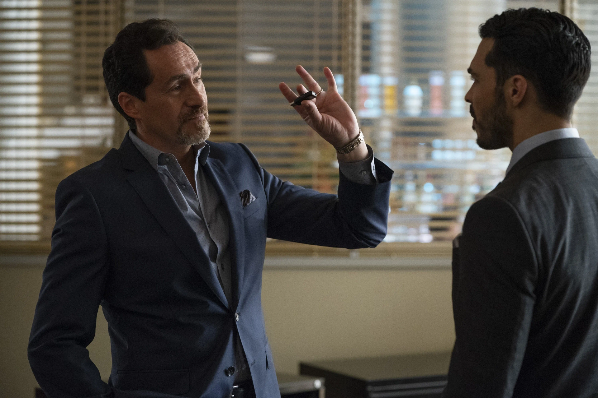 Demián Bichir and Shalim Ortiz in Grand Hotel (2019)