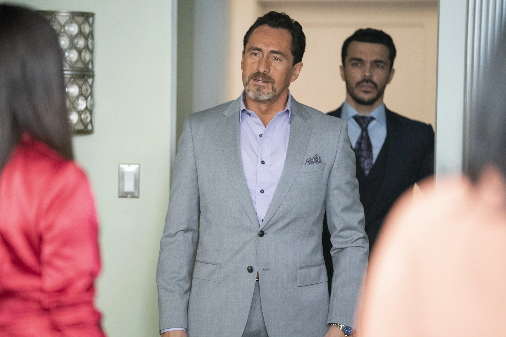 Demián Bichir and Shalim Ortiz in Grand Hotel (2019)