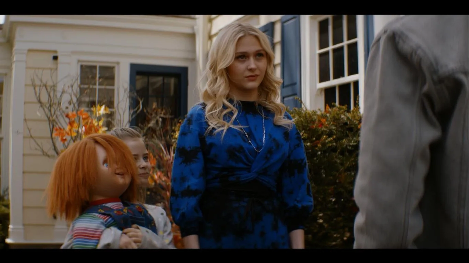 Alyvia Alyn Lind and Carina Battrick in Chucky: I Like to Be Hugged (2021)