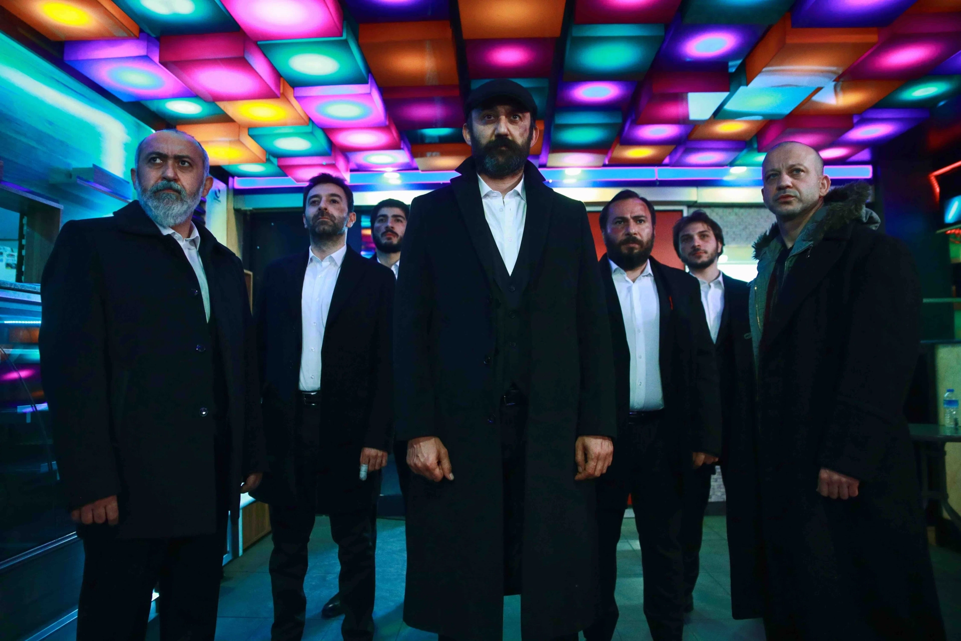 Ahmet Senkaya, Riza Kocaoglu, Mustafa Kirantepe, Kadir Çermik, Necip Memili, Cem Uslu, and Volkan Kiran in The Pit: Karaca (2021)