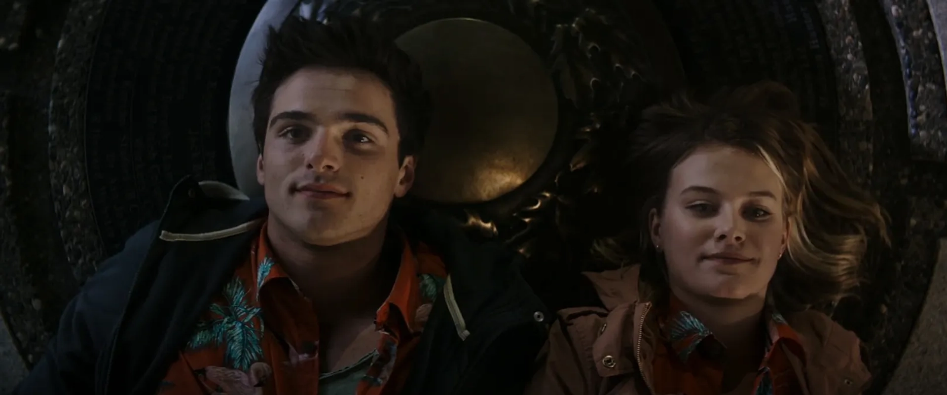 Tiera Skovbye and Jacob Elordi in 2 Hearts (2020)